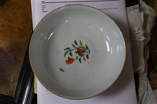 A pair of Chinese bowls diameter 19cm